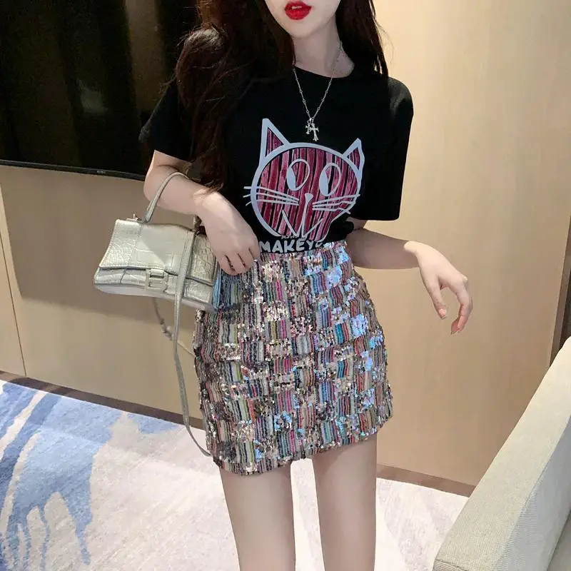 Fashion Printed Versatile T-shirt+Heavy Duty Color Sequin Nail Bead Contrasting Half Skirt Korean Version Two-piece Set