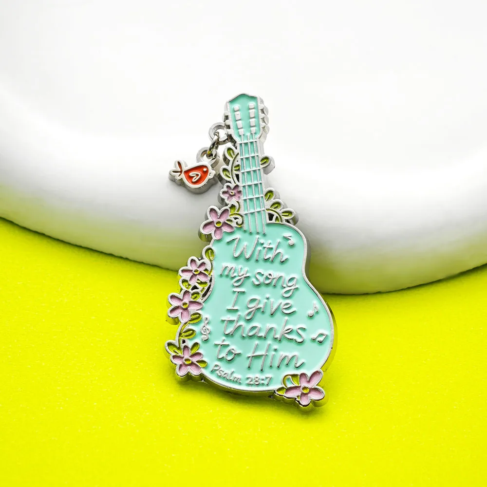 Flower Guitar Enamel Pin Christian Bible Verse Guitar Brooch Artistic Retro Guitar Flower Bird Metal Badge Bag Decoration Gift
