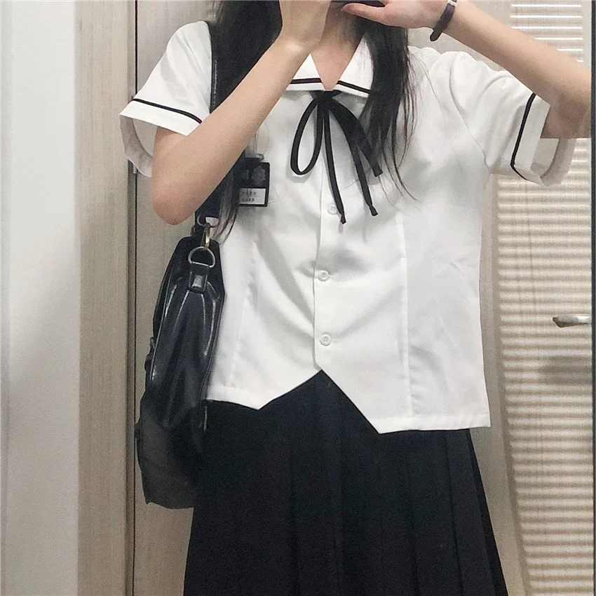 Traje de 2 piezas JK para mujer, uniforme de colegiala de Anime, elegante camisa de manga corta, Falda corta plisada de cintura alta, moda japonesa, 2022