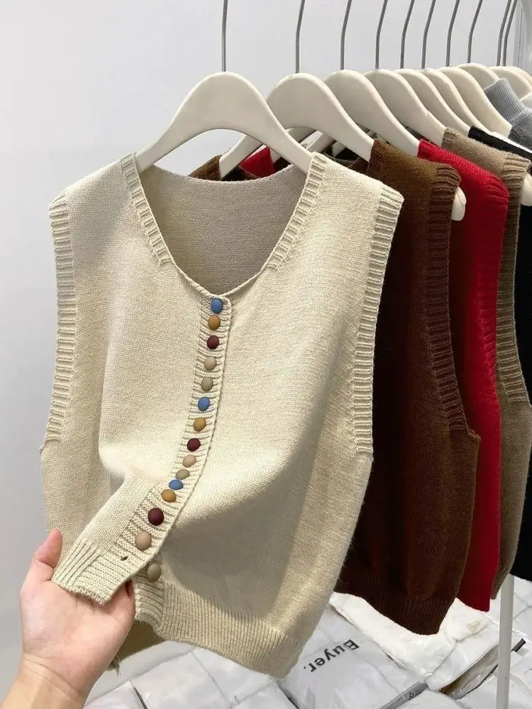 Retro Knitted Vest Women's Spring Autumn Sleeveless Sweater round Neck Color Buckle Fashionable Layering Top Commute Style