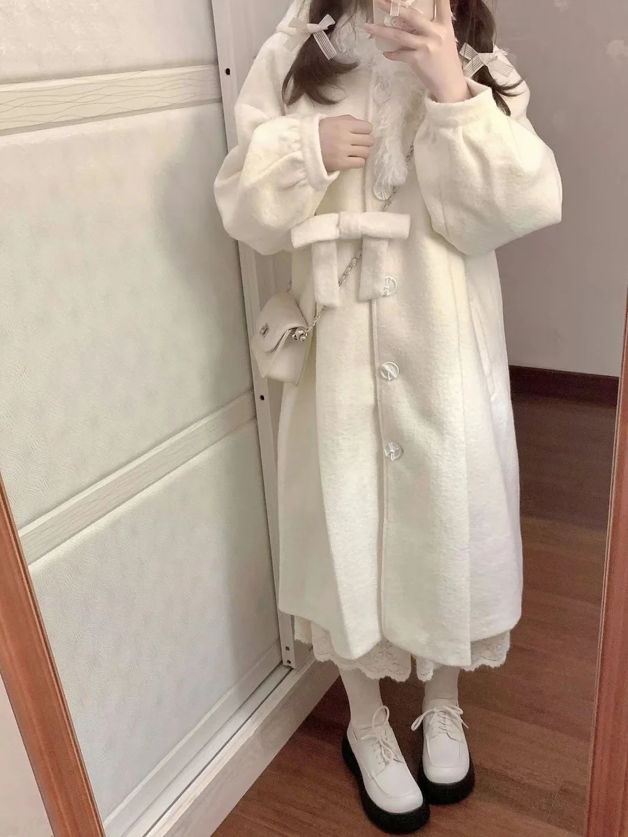 

Белое шерстяное пальто с капюшоном для женщин, зимний дизайн, мягкий, средней длины, маленький размер, женское пальто в корейском стиле...
