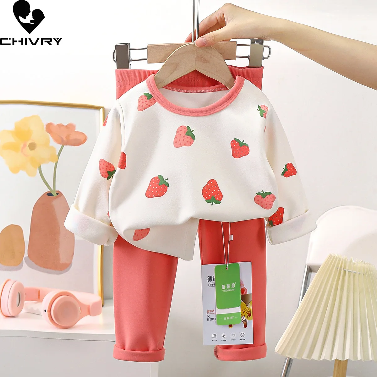 

New 2023 Kids Pajamas Boys Girls Autumn Cute Cartoon Strawberry Long Sleeve O-Neck Clothing Sets Toddler Baby Pyjamas Sleepwear