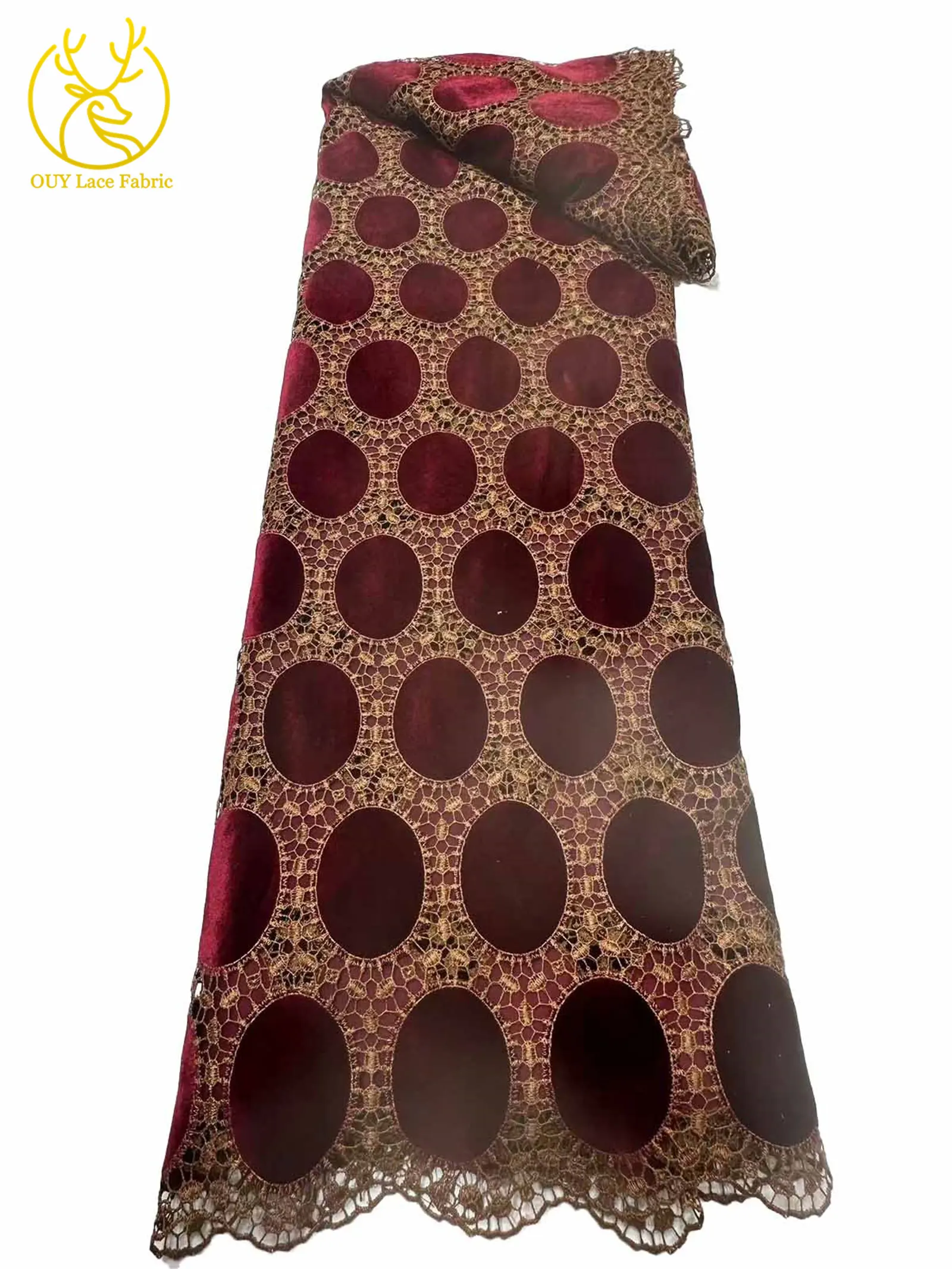 رائجة البيع قماش دانتيل مخملي على الموضة الأفريقية 2025 جودة عالية مع نسيج مطرز نيجيريا للنساء فساتين حفلات الزفاف