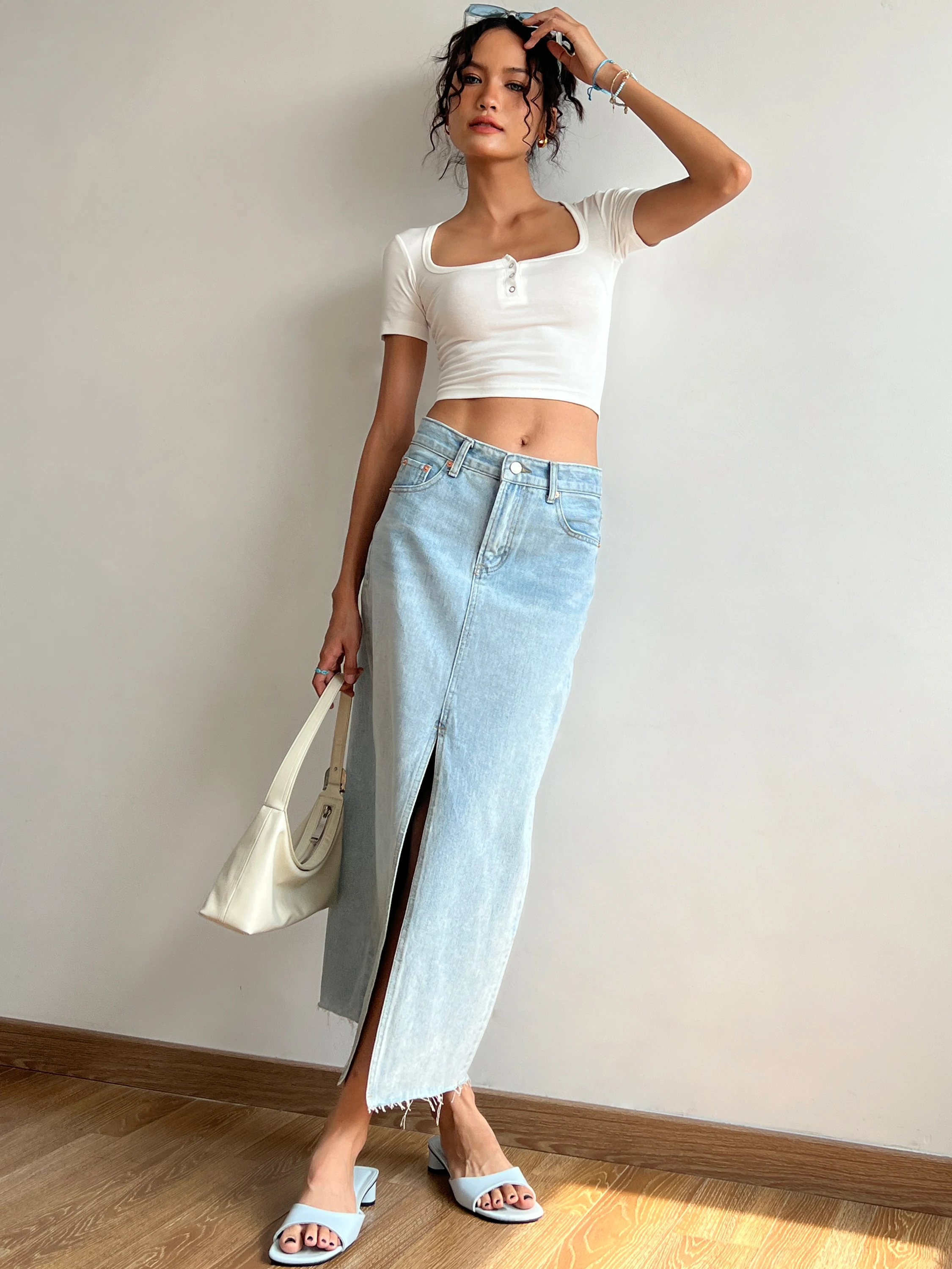 

Sexy High Waist Slim Fit Long Denim Skirt Waed Front Slit Street Sle H-ape A-Line Skirts for Women Autumn Season