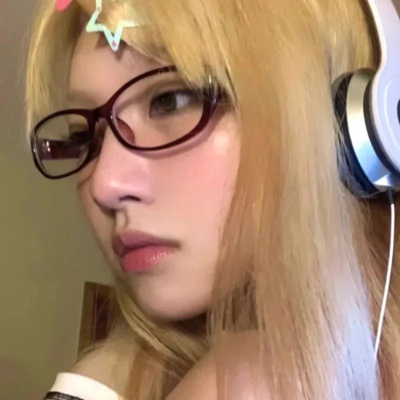 عيد الميلاد تأثيري نظارات الكورية البيضاوي الإطار Y2K الرجعية أنيمي خلات نظارات لطيف الطالب الذي يذاكر كثيرا نمط خفيفة الوزن عارية الوجه نظارات نظارات