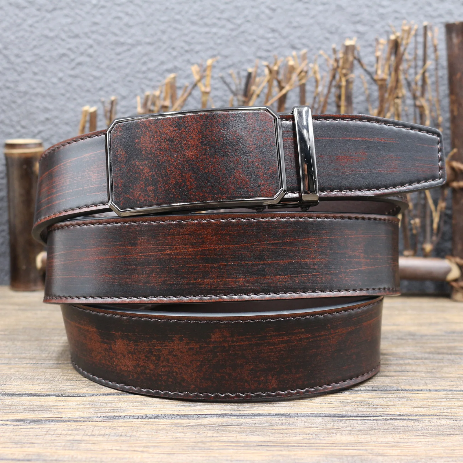 New original wood-grain tie-dye process cowhide automatic buckle men belt personalized color fading distressed casual  belt