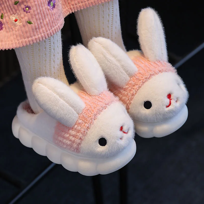 Hot autumn and winter children\'s cotton slippers little rabbit baby home hair slippers boys and girls cute non-slip cotton shoes