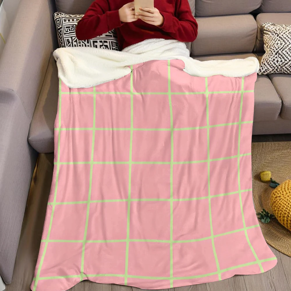 Pink Hand Drawn Grid Flannel Blanket Cartoon Printed Throw Blanket for Kids Adults Soft Plush Bed Sofa Cover Gift
