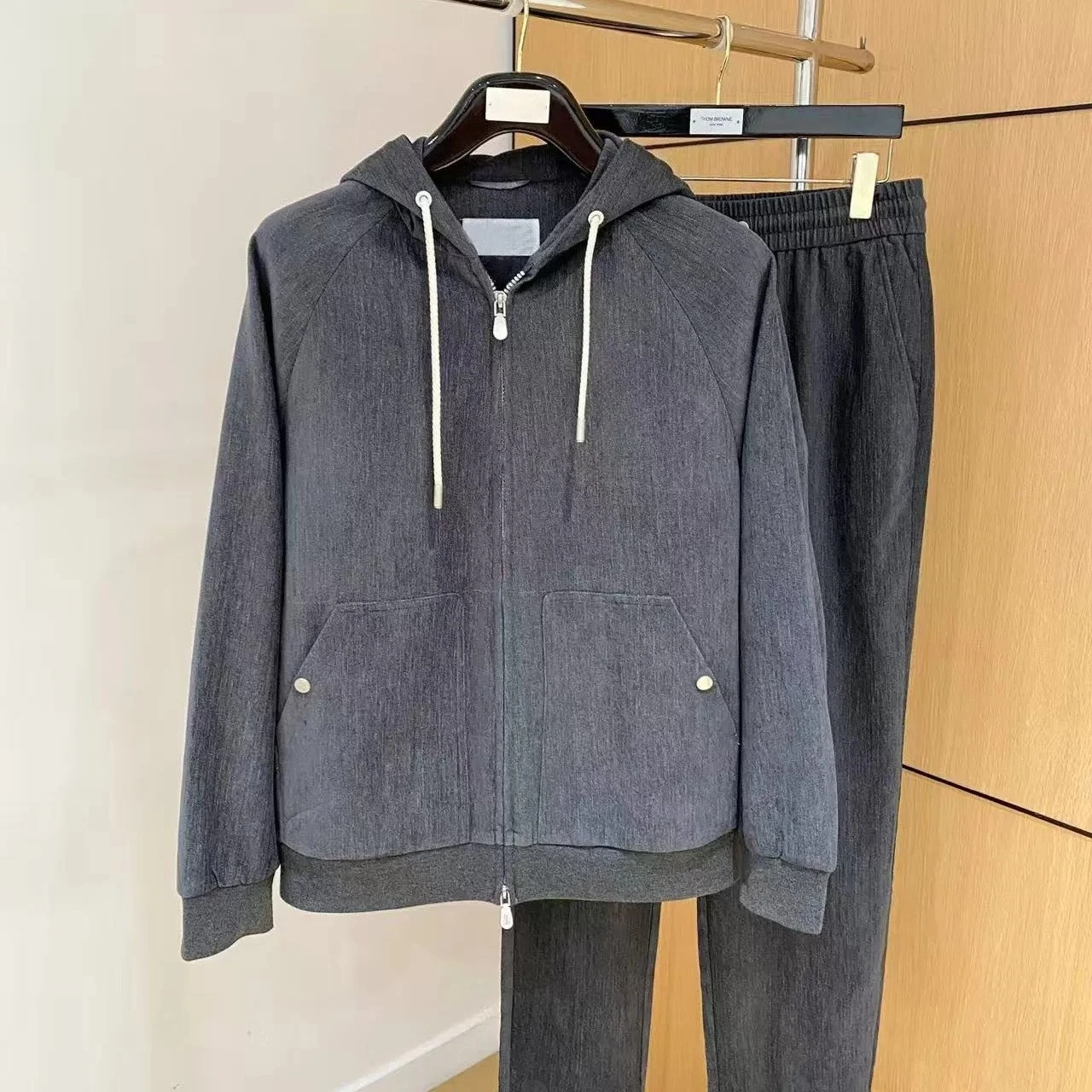 Italian autumn and winter new old money wind blended suit hooded embroidered jacket casual trousers view 3