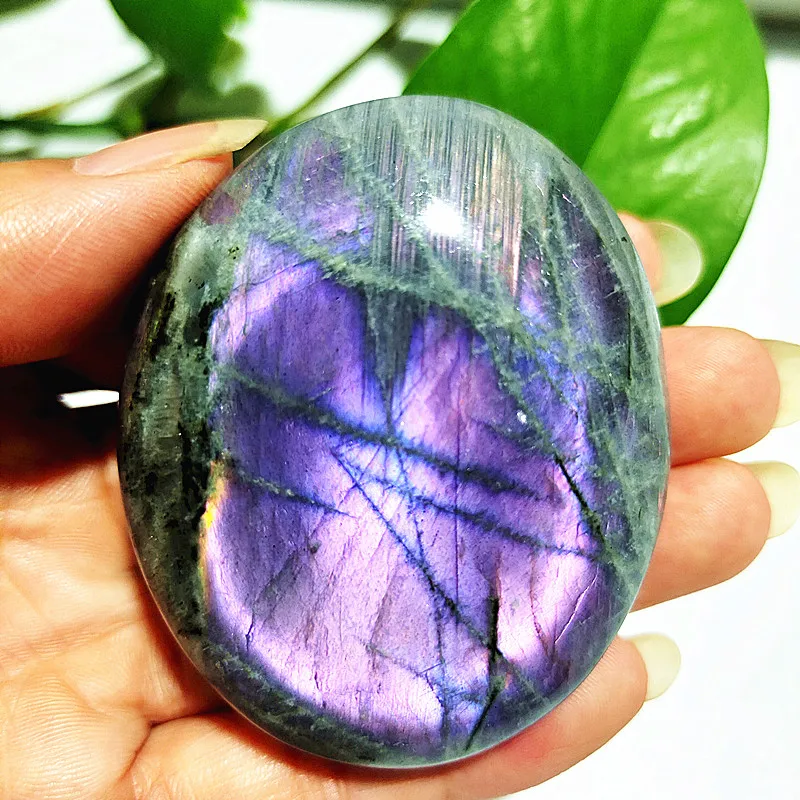 Natural Purple Labradorite Crystal Palm Stone Room Decor Gemstone Labrador Ornament Sorcerer Chakra Spiritual Meditation Healing