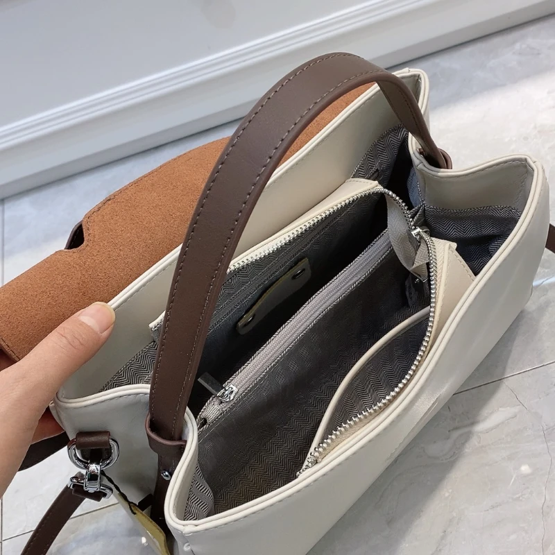 Women\'s Luxury Handbag Fashion Large Capacity Shopping Tote Bag Cowhide One Shoulder Crossbody Bag New Real Leather Commuter Bag