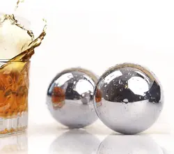 2 Ice Cubes Whisky Stones - Reusable stainless steel freezer balls, drink ice cubes, chilling stones for your favourite drinks!