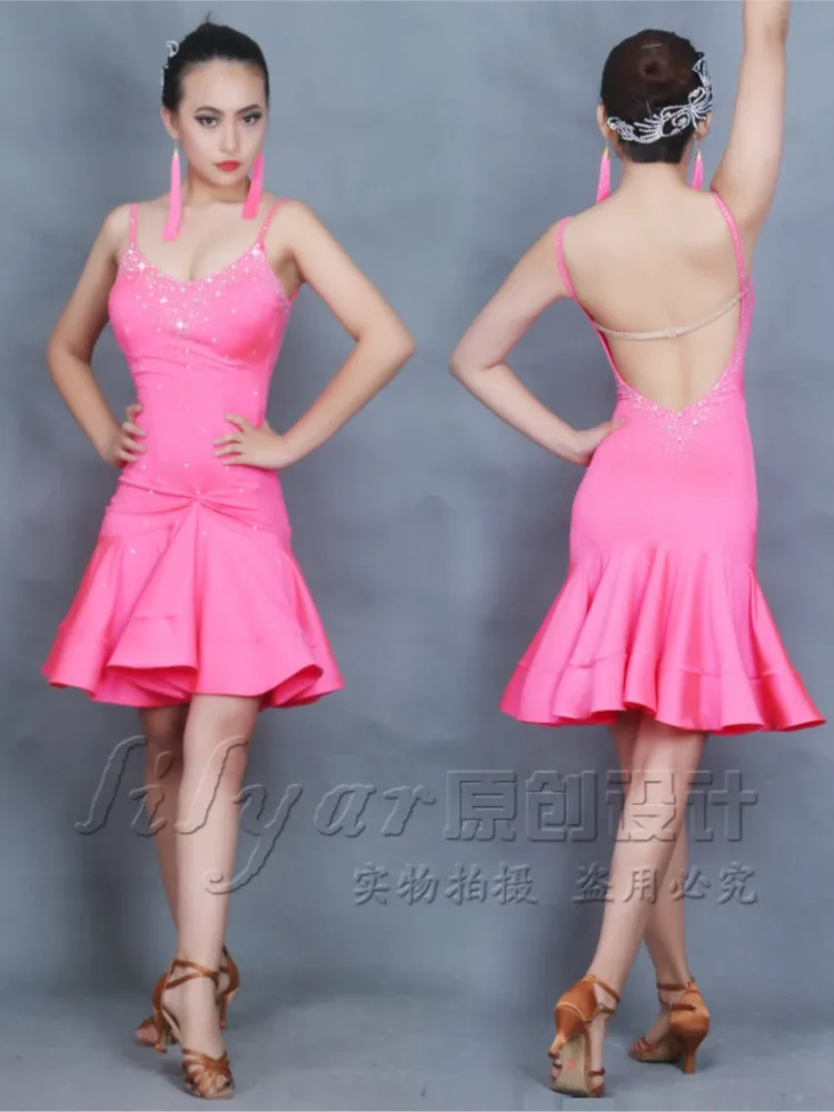 

Pink Latin Dance Wrapped Hip Performance Dress Competition Fishbone Pleated Skirt