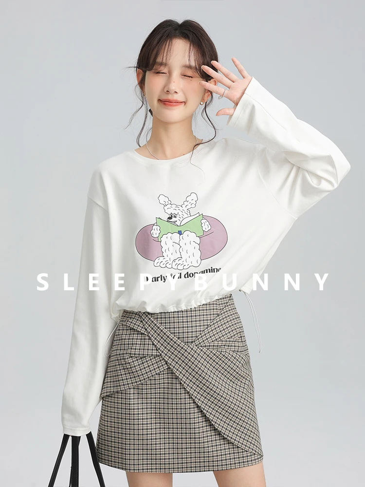Cute Casual Loose Crewneck Printed Sweatshirt Autumn Long Sleeve Drop Shoulder Pullover Top Women Youthful Playful Warm Outfit