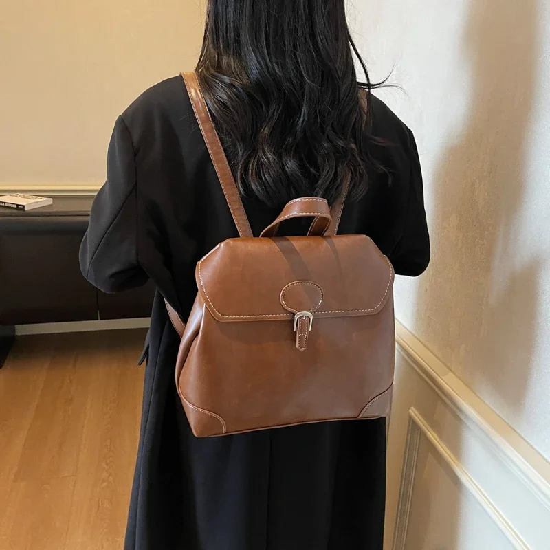 

Trendy Classic Satchel With Paris Fashion Influence And Simple Lines Also Designed As A Spacious Luxury Women's Diaper Bag