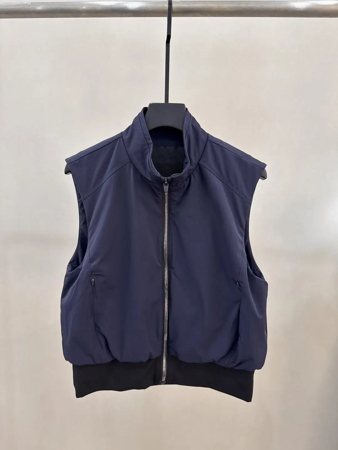 Ladies Autumn Golf Sleeveless Vest Zip Stand Collar Versatile Daily Golf Sport Casual Top