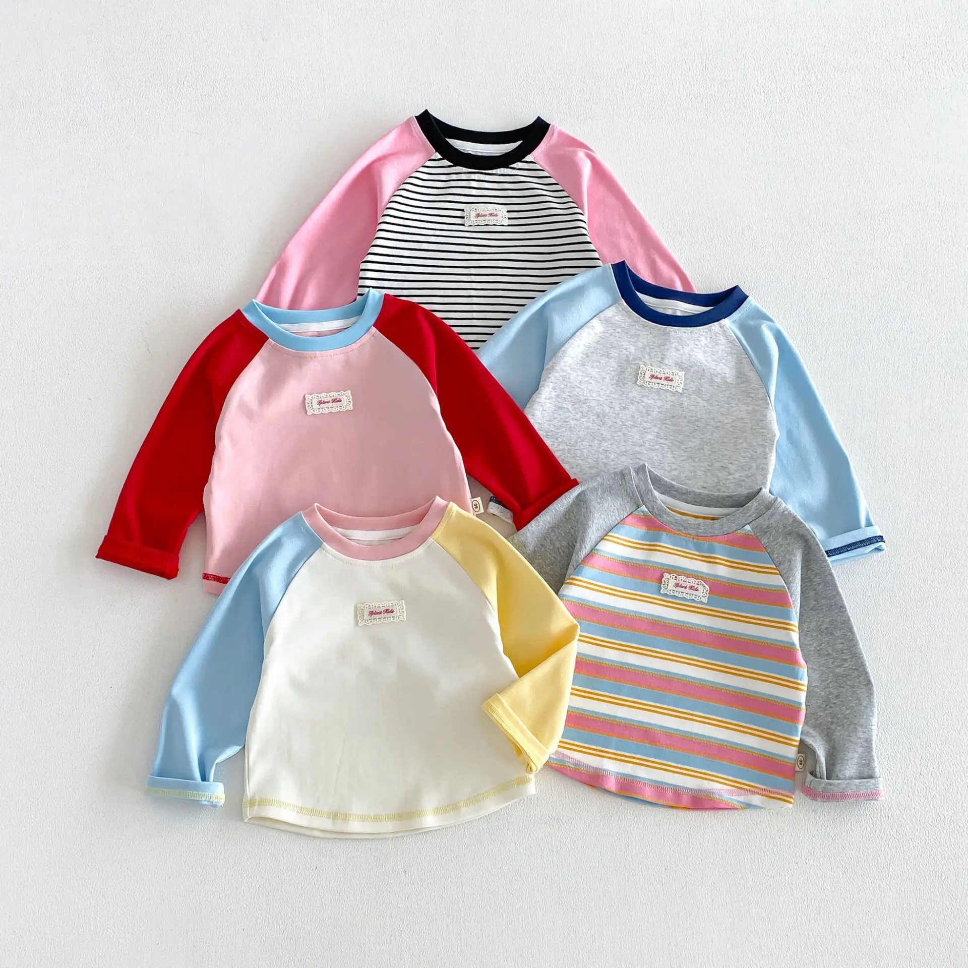 Herbst-Kinder-Langarm-T-Shirt mit Buchstaben-Aufnäher, Streifen und Farbblockierung für Mädchen und Jungen, Weiche Baumwolle Kinderkleidung – Detail 7