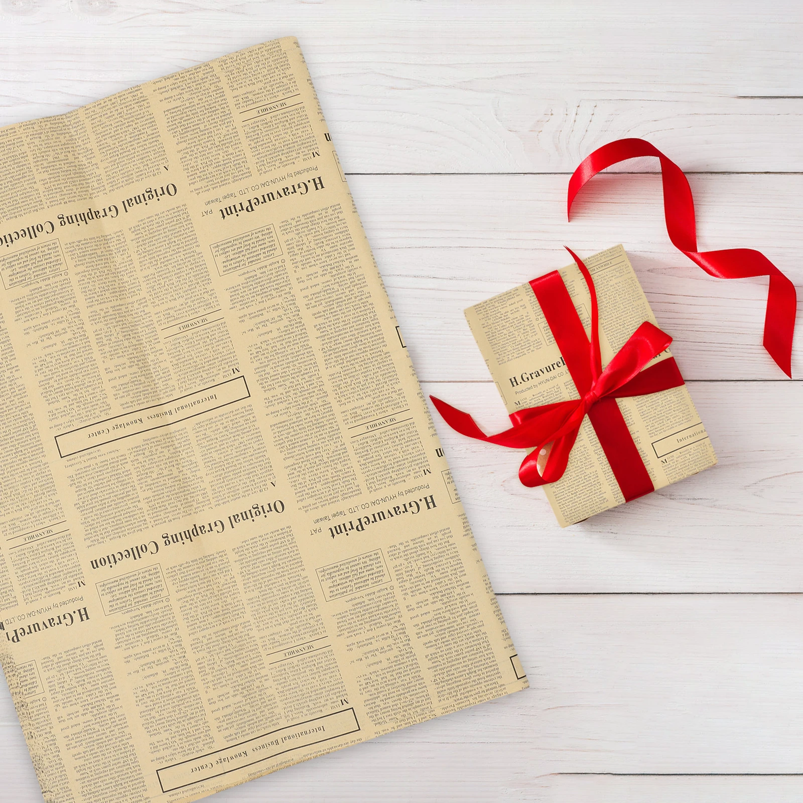

40 Pcs Newspaper Flower Wrappers Vintage Floral Bouquet English Newspaper Flower Wrappers Packing Papers for Gifts Decorations
