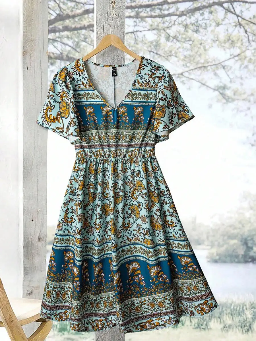 

Женское платье А-силуэта с цветочным принтом в стиле бохо, V-образным вырезом и короткими рукавами