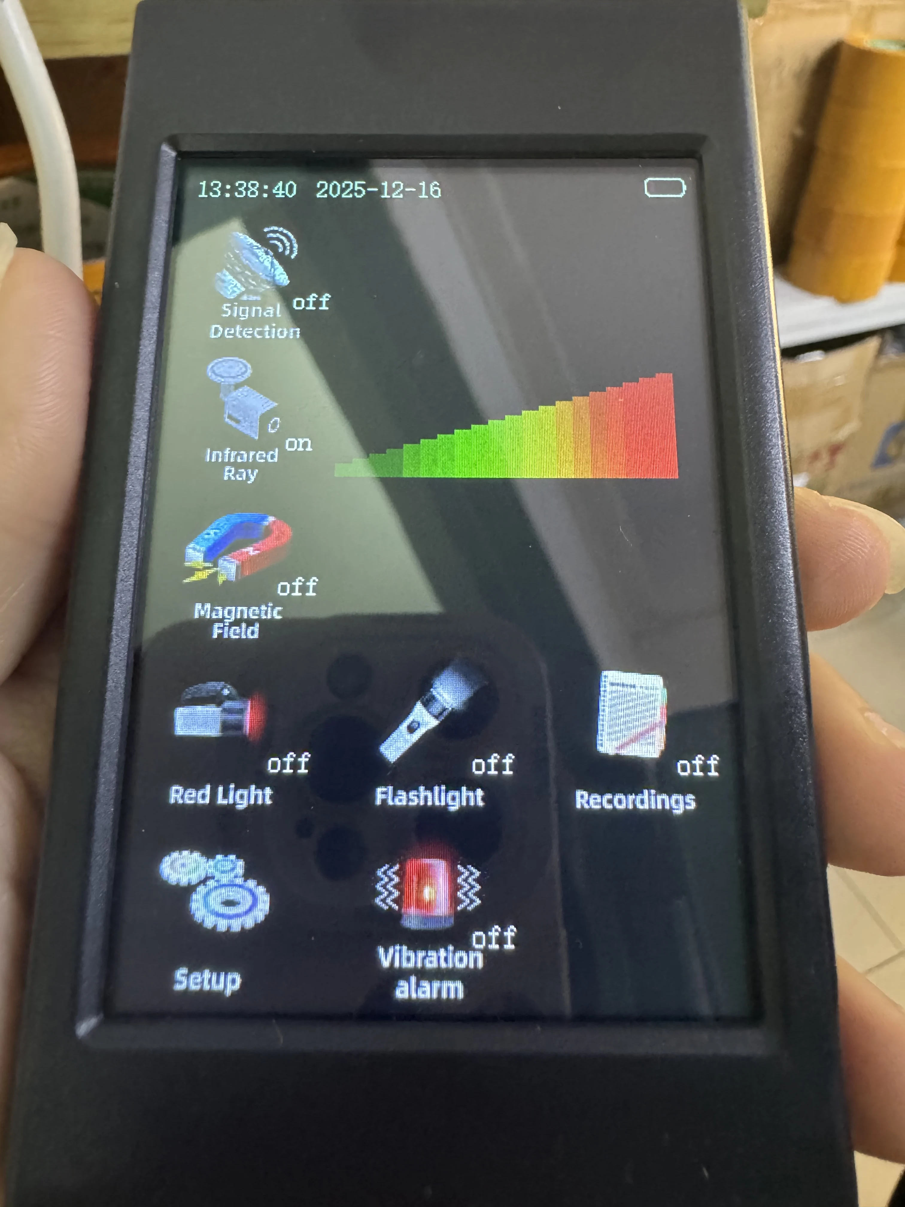 

Innovative Intelligent spy gadgets Detector GPS Signal/Magnetic Field Scanner,3000 Signal Recording,Hidden Camera/GSM/Bug Detect