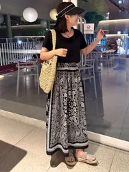 레트로 다용도 심플 여름 동대문 스커트 세트 여성 패션 통근 스타일 레귤러 핏 모든 계절에 적합한 이너웨어