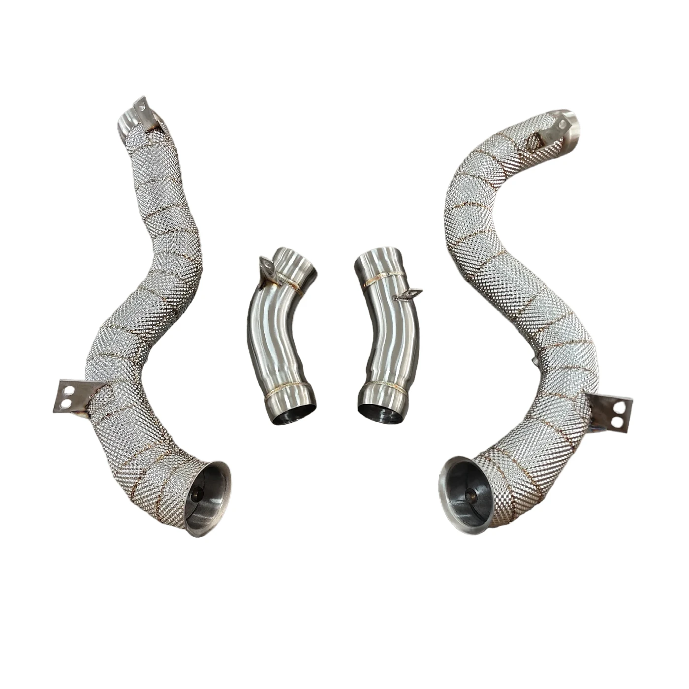 Bajante de carreras con protector térmico de acero inoxidable AKS para bajante Mercedes-Benz GLC63