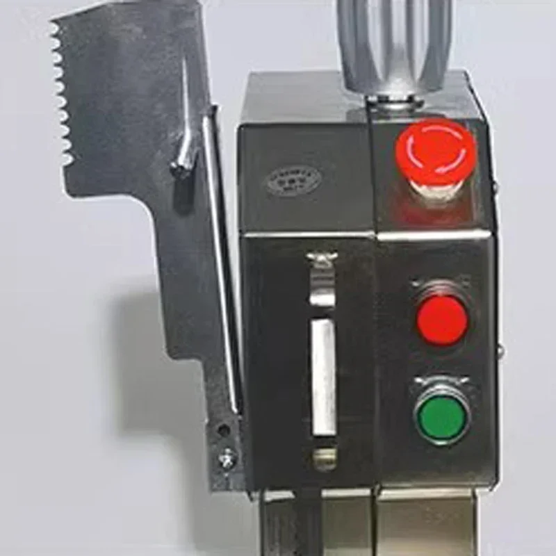 Automatische Fleischknochensägenschneidemaschine 850 W mit Schiebetisch, Ganzkörper-Edelstahl für den gewerblichen Desktop-Supermarkt