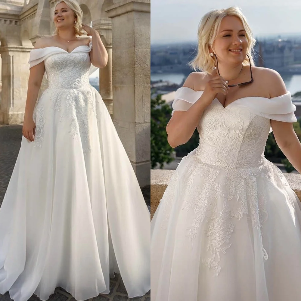 Vestidos De Novia De tul blanco personalizados, elegante Vestido De Novia sin tirantes con hombros descubiertos, cola capilla con cordones en la espalda, Vestido De Novia