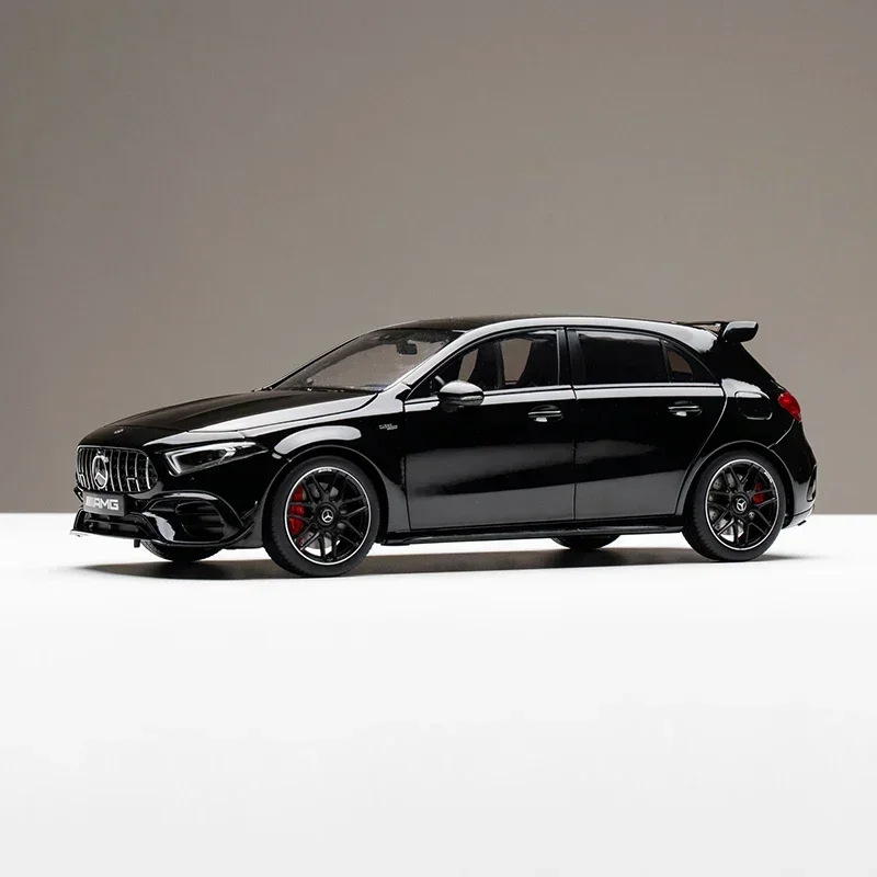 

A45 S Kiloworks 1:18 2023, литая под давлением модель автомобиля из сплава Mercedes