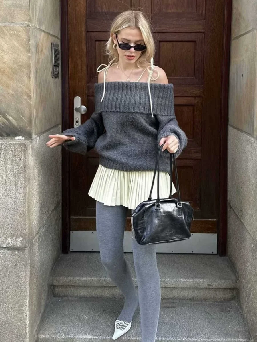 

Свитер Lindasza в американском стиле, серия Grey Series, серый, на одно плечо, универсальный, в нежном стиле, Зима 2024