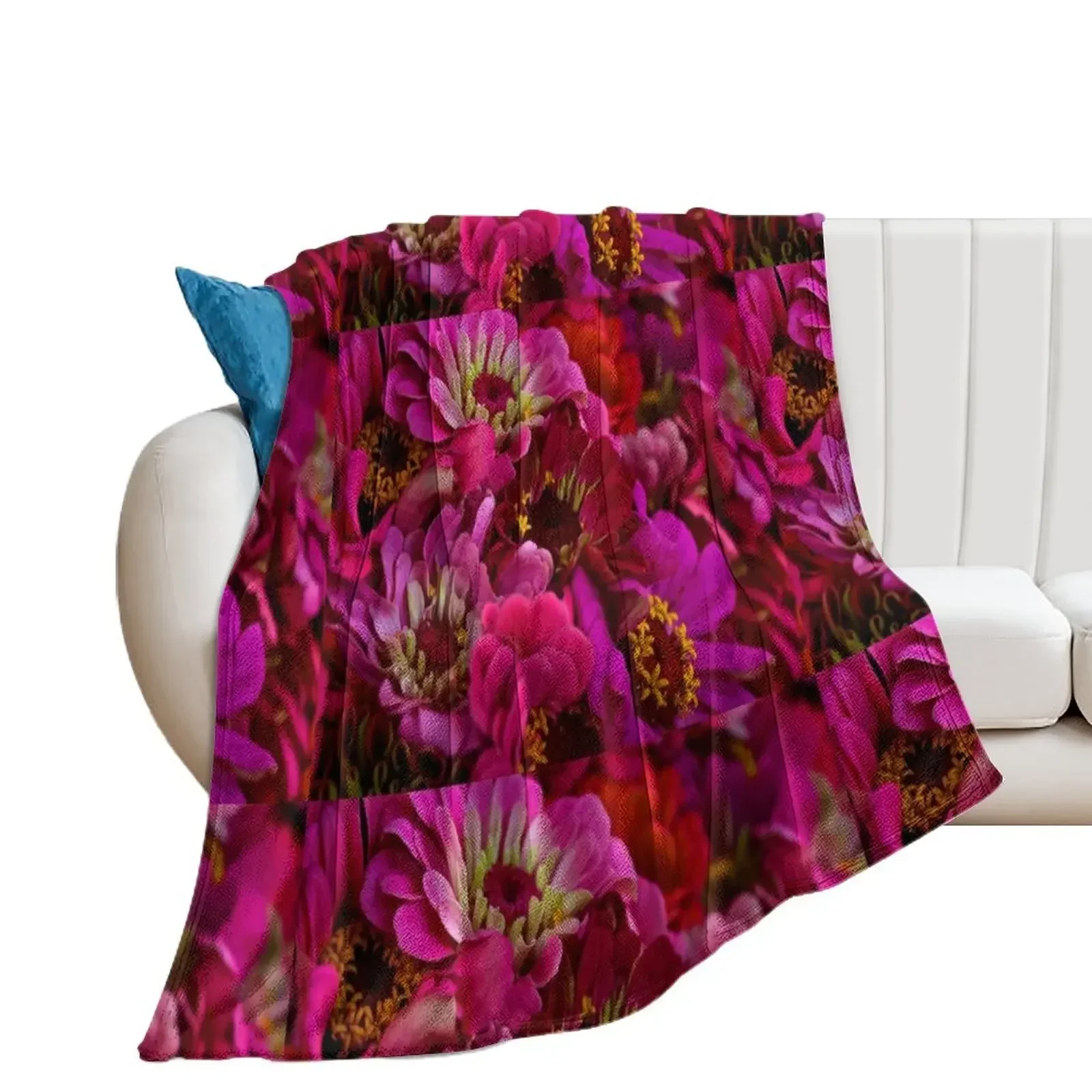 Zinnias galore Throw Blanket Plaid on the sofa Giant Sofa Bed Loose Blankets