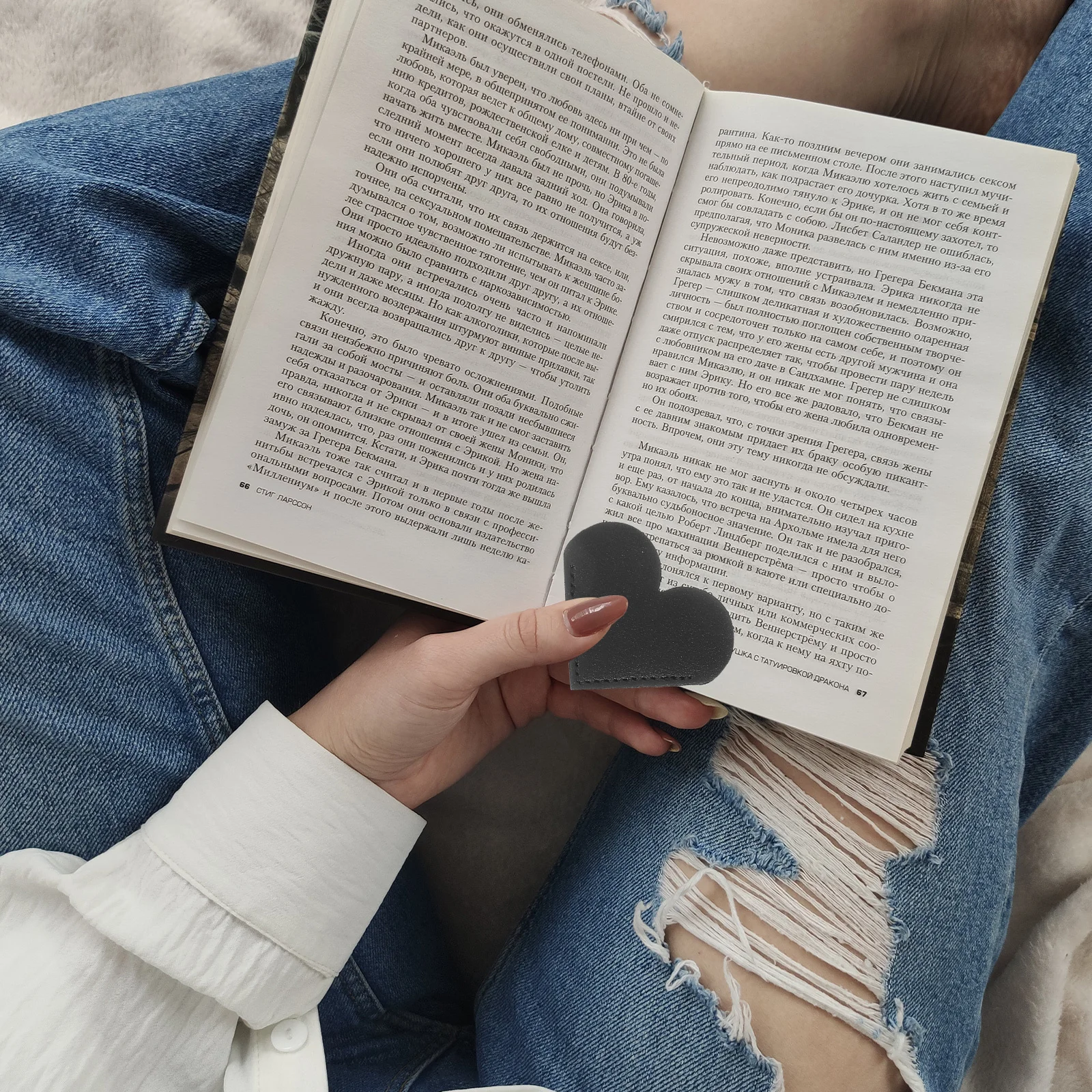 16Pcs PU Heart Bookmarks Cute Corner Page Markers Slim Reading Accessories for Teachers Students Book Lovers