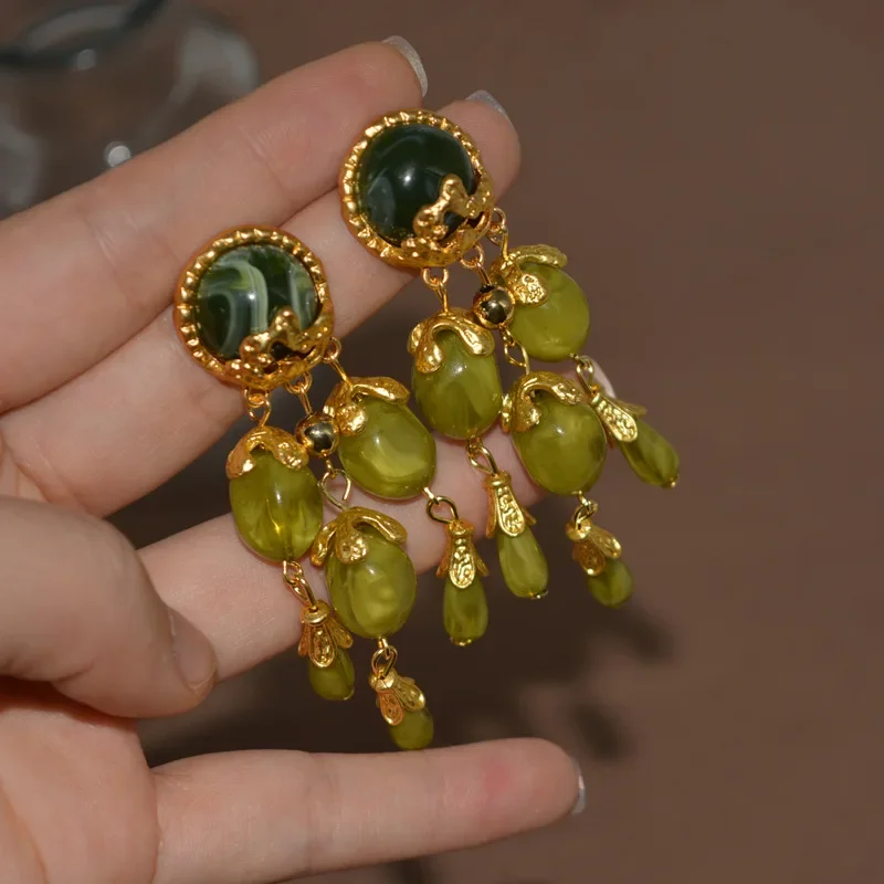 Vintage Grape Shaped Olive Green Earring in Palace Style MediumAncient Long Style Tassel Earring Exaggerated Imitate Gem Earring