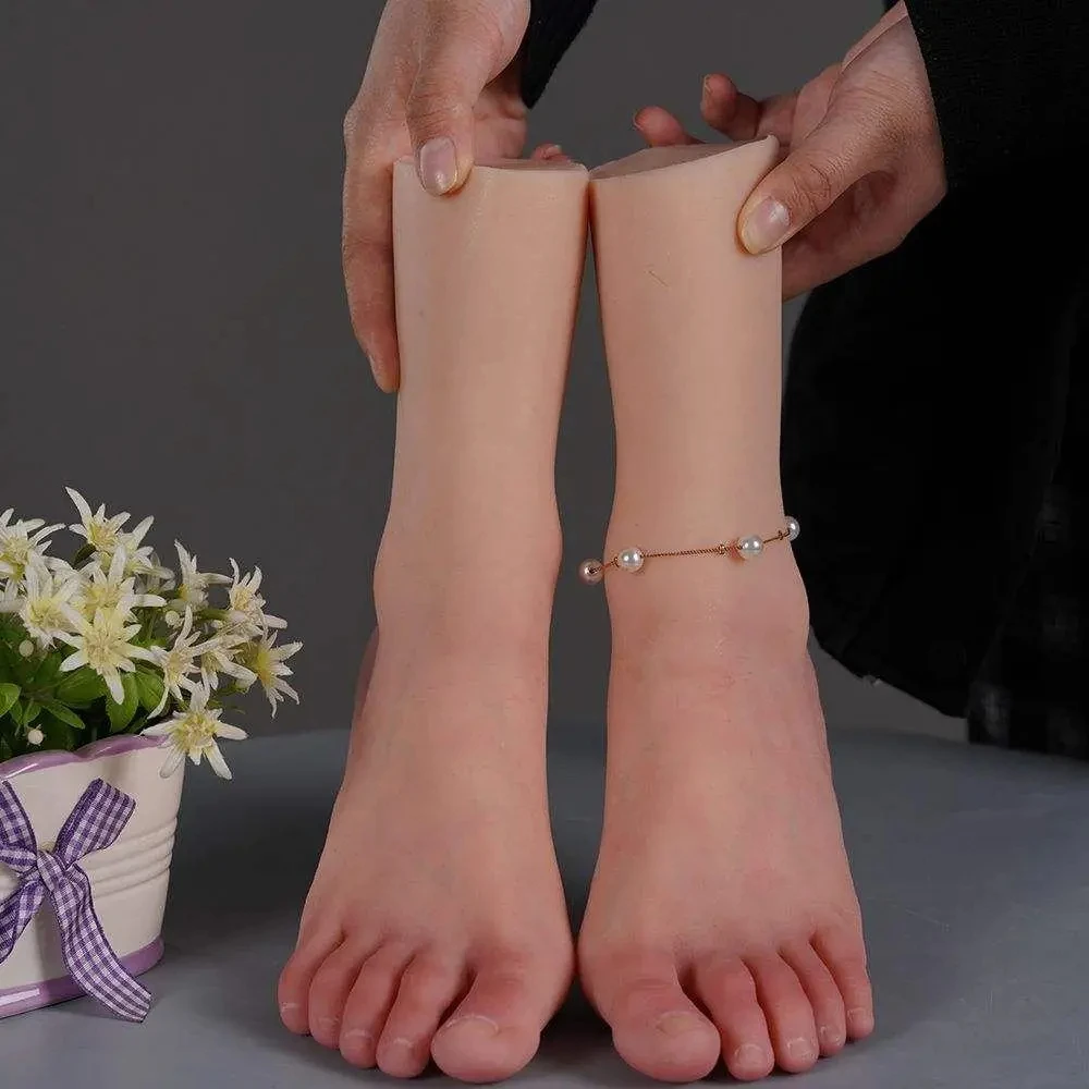 

Female Mannequin Foot Artificial Simulated Silicone Mannequin Feet Model for Nail Practice Foot Fetish Shoes Socks Display