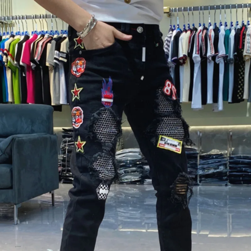 Ripped Jeans For Men Stretch Jean Tapered Trouser Hombre Patch Biker Streetwear Ripped Denim Pant Embroidered Hole Patch Jean