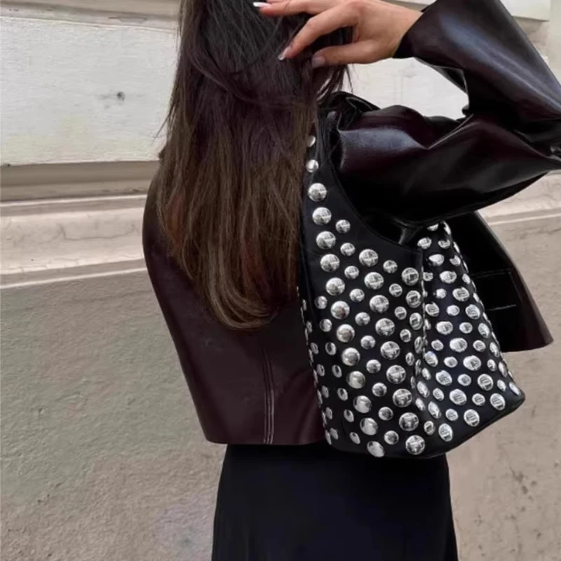 Punk Style Heavy Rivet Tide U-shaped Underarm Bag Fashion Women Bag Casual Personality Cool Polka Rivet Bag Portable Bucket Bag