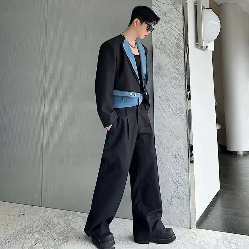 Abito da uomo alla moda in denim impiombato con colori a contrasto, blazer in due pezzi, set di pantaloni larghi dritti a vita alta