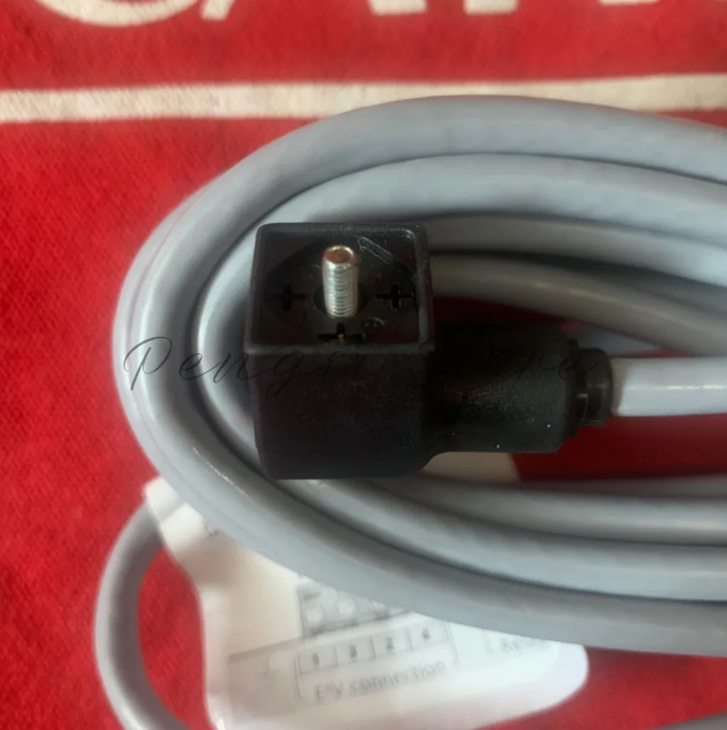 

1 шт. новый соединительный кабель электронного расширительного клапана E2VCABS300: E2VCABS600