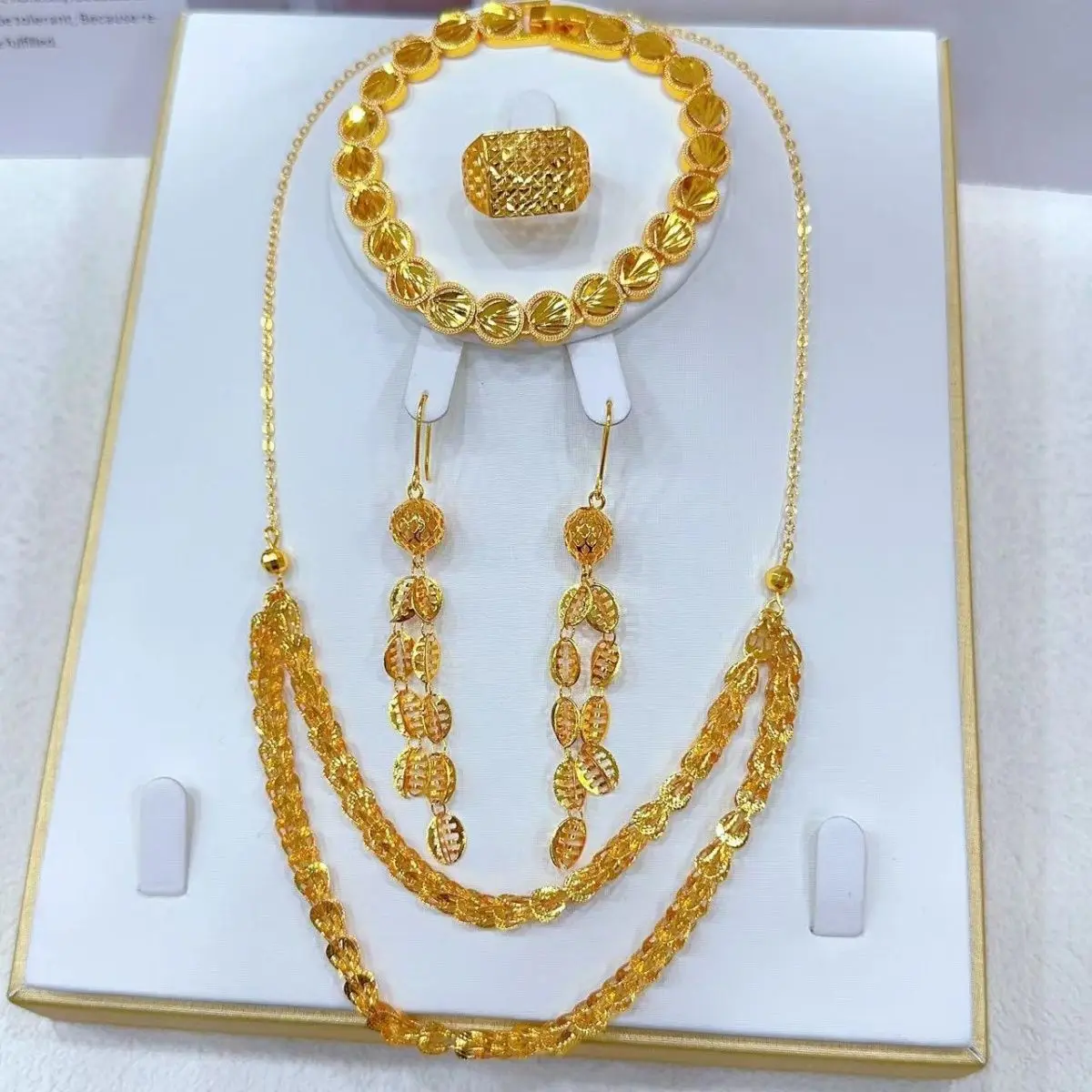 2024 Dubai New 24K Gold Plated Necklace Earrings Ring Bracelets Wedding Party Jewelry Set for Women  DD10390