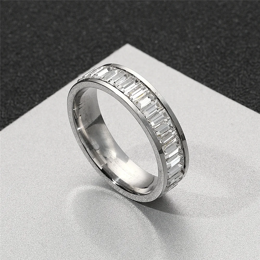 Iced Out Cubic Zirconia Ring 6mm Womens Gold/Silver Color Stainless Steel Wedding Band Rings for Women Fashion Jewelry Gift