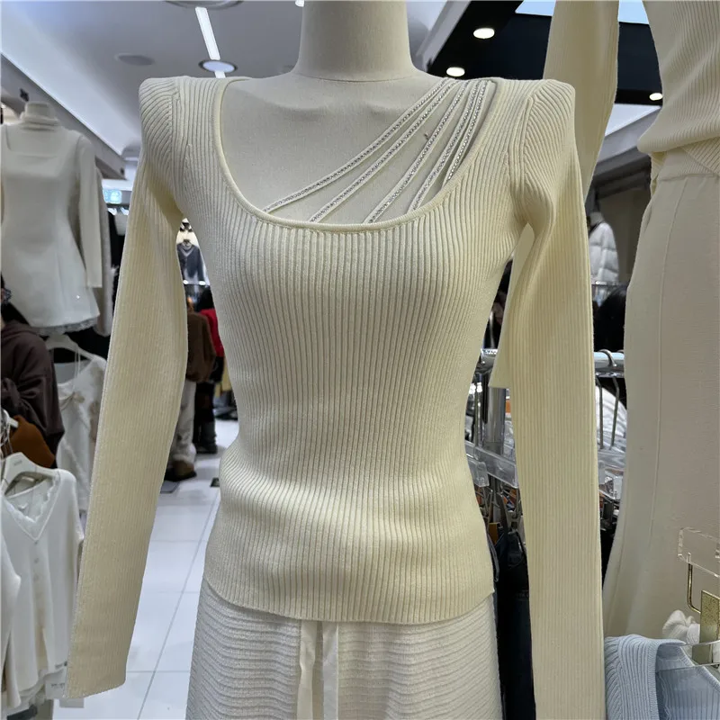 

Slim Fit Knitted Sweater Women's round Neck Drill Embellished Pullover Base Layer Outerwear Casual Polyester Fiber Long Sleeve