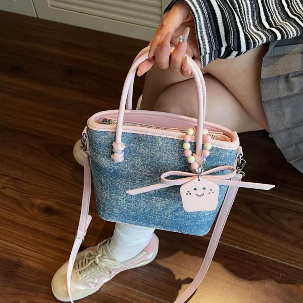 

Casual Minimalist Denim Bucket Bag Elegant Rhinestone Korean Crossbody Bag with Pendant Color-Block Women 's Handbag Travel