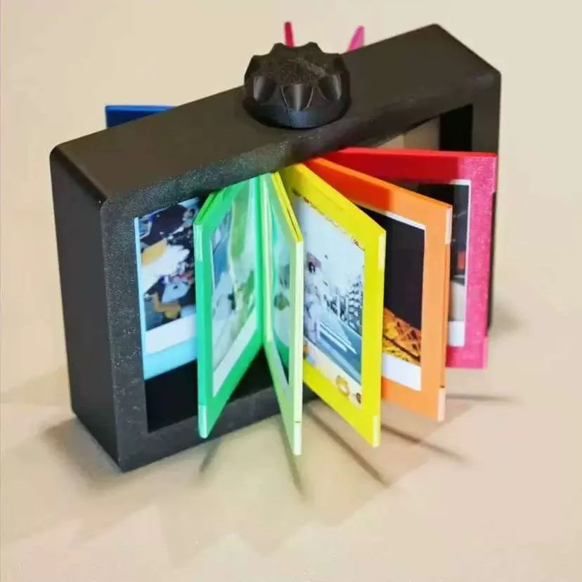 3D Printed Polaroid Rotating Album 12 Card Slots Desktop Photocard Holder Ornament Gift