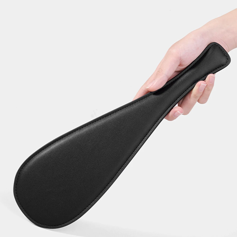 PU lederen paardenzweep, klinknagelversterkingshandvat rijzweep Party Flogger paardrijden