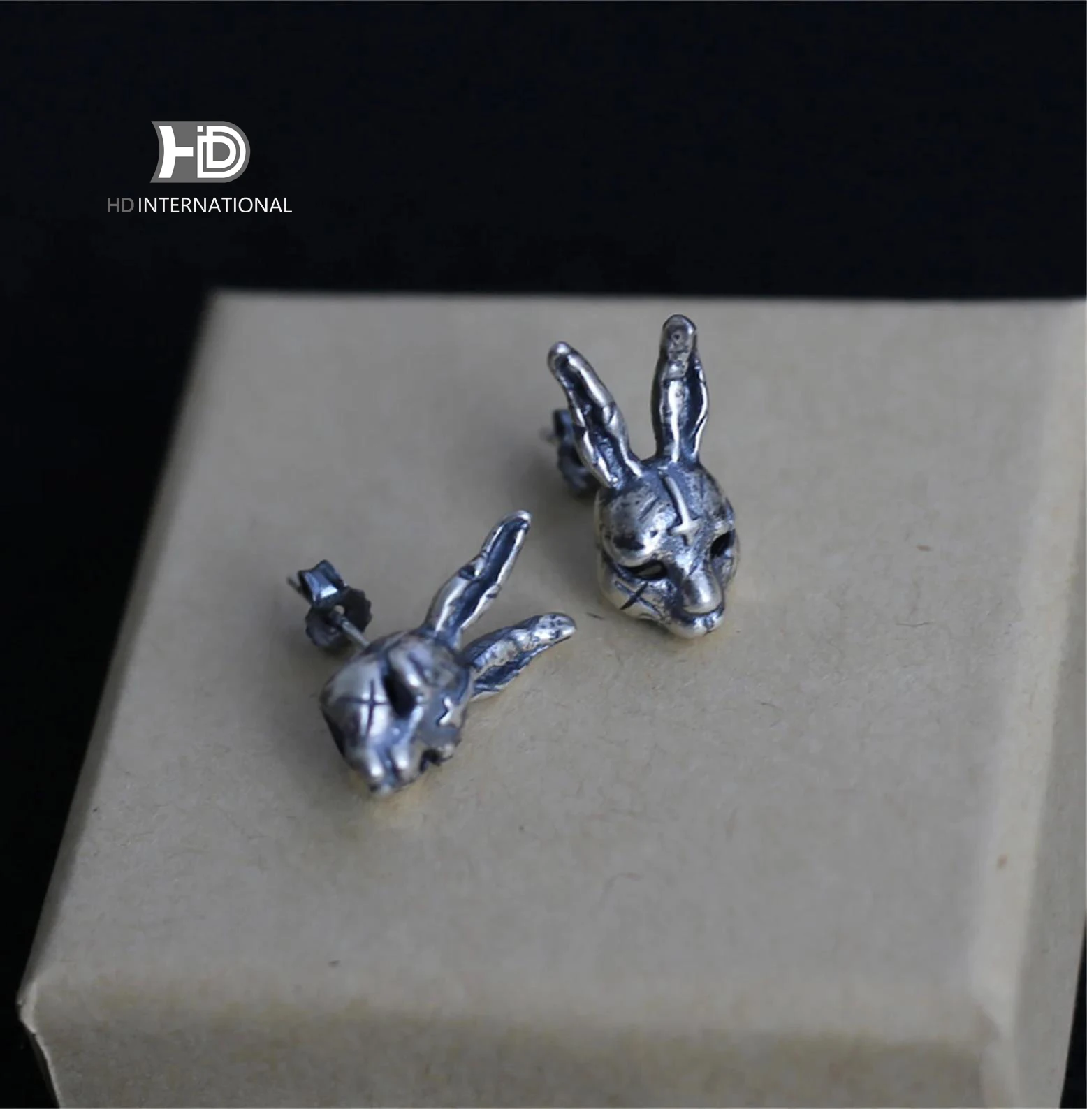 A pair Gothic rabbit 925 silver earrings, black handmade silver earrings, scar rabbit earrings