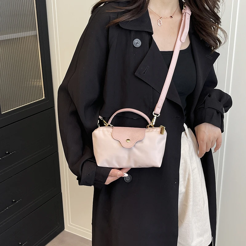 

Unique Casual Simple Stylish Handbag for Women with Large Capacity Solid Color Vintage Fashion Leather Quality