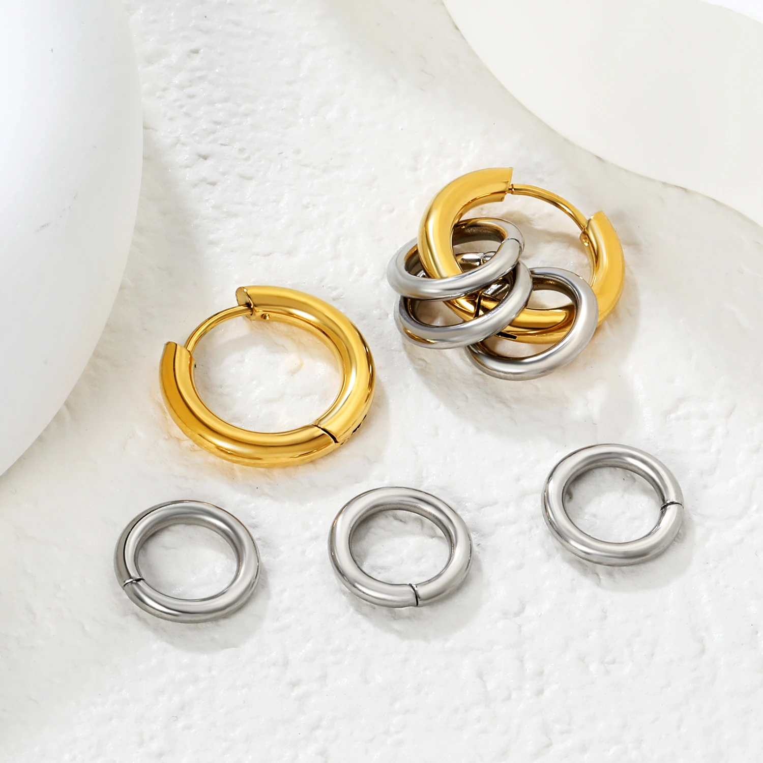 3 Pairs Stainless Steel Two‑Tone Huggie Hoop Earrings Set, Wholesale Multi‑Ring Dangle Small Hoops for Women Men Piercing Jewelr