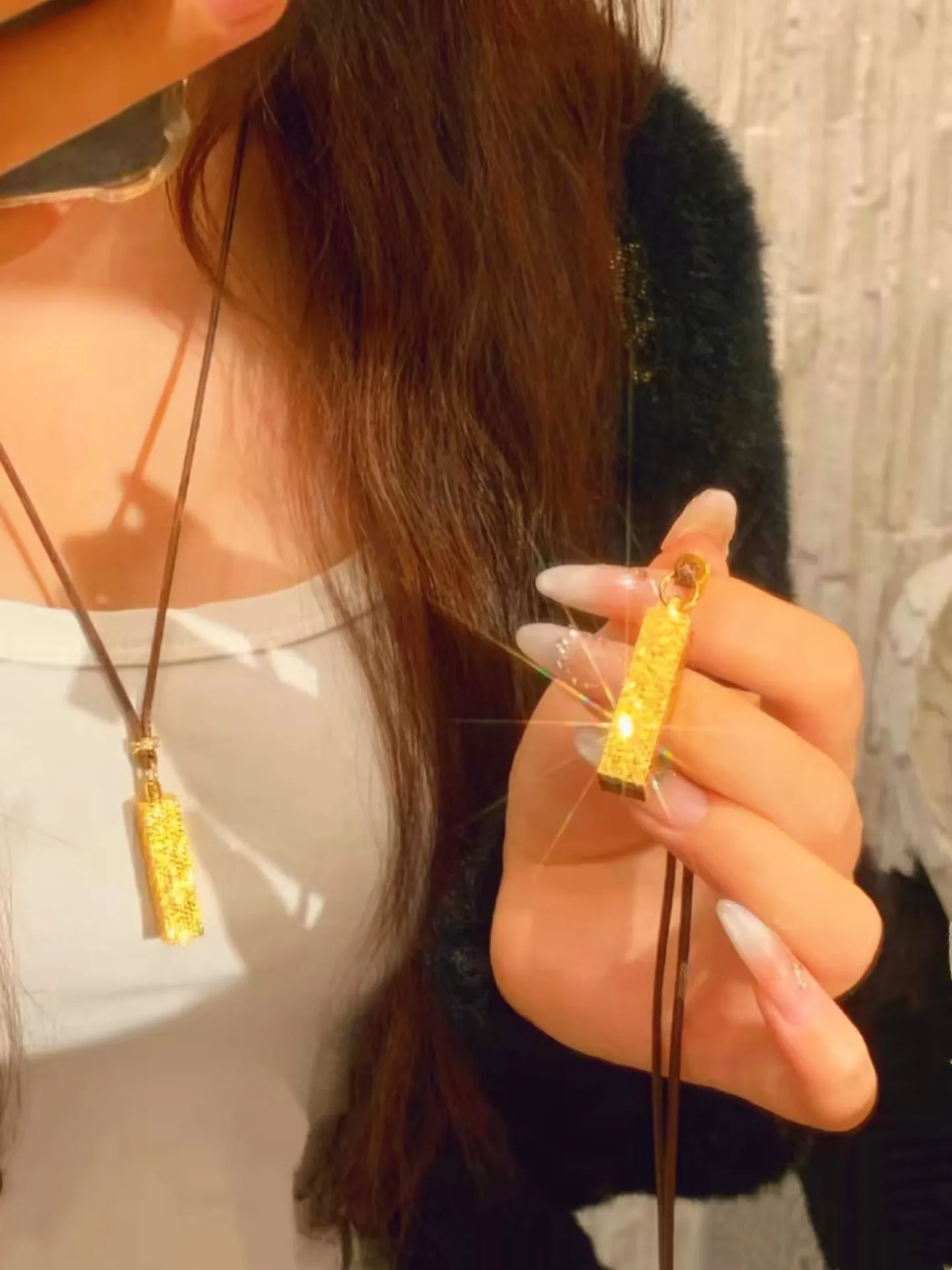 versatile-18k-gold-plated-necklace-for-women-square-wealth-pendant-out-gift-for-girlfriend-fashionable-jewelry-accessory