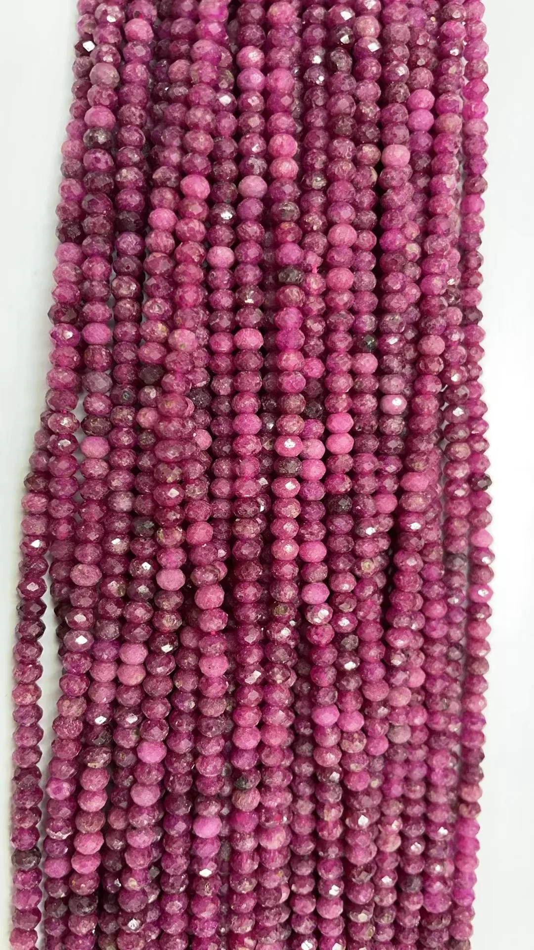 

Wholesa Burning red treasure beads cutangle 3x4mm length dagree39cm