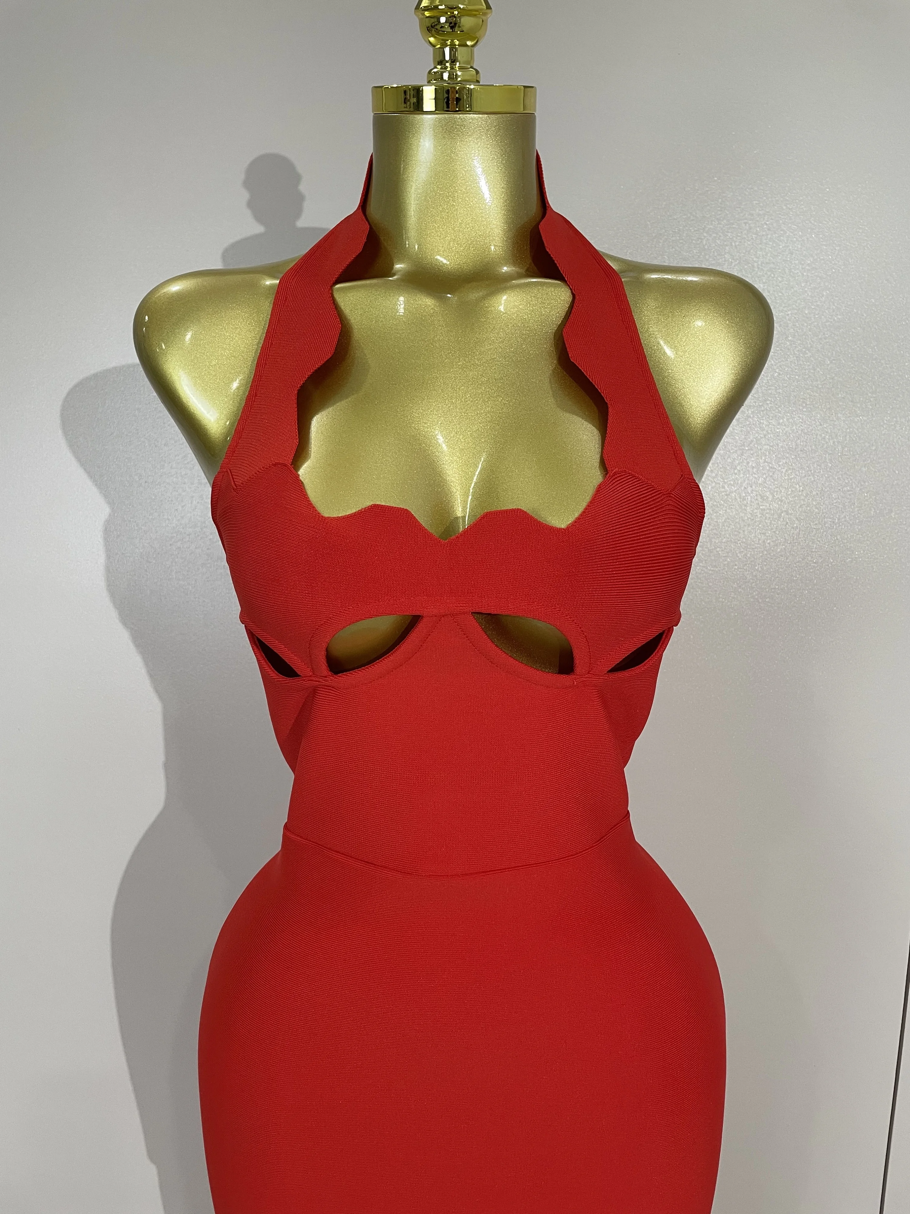 Sexy Halter Neck Heart Shaped Bust Cut Out Backless Split Bandage Long Dress Evening Party Celebrity Birthday Photo Shoot Outfit